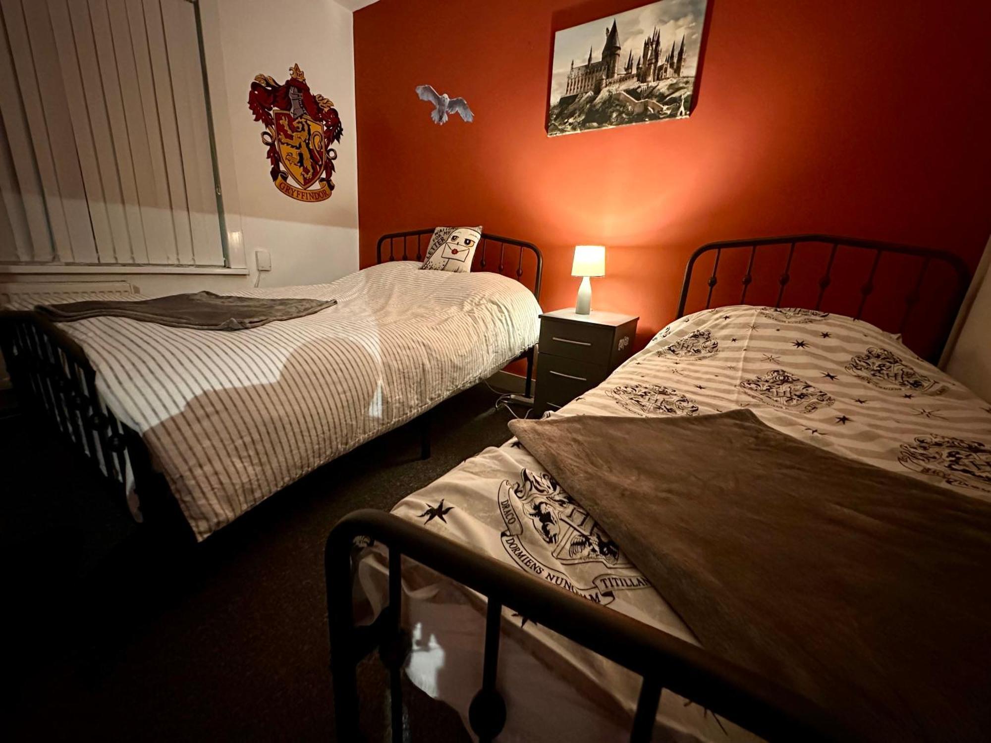 Wizards Corner Spacious 3 Bed Near Watford Junction Dış mekan fotoğraf